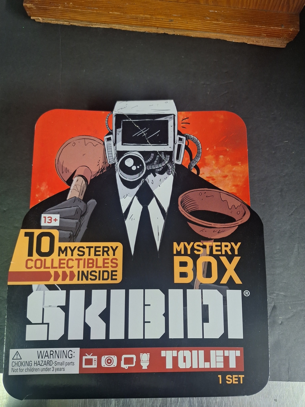 Box Kids Toy - Orange Collectible Set